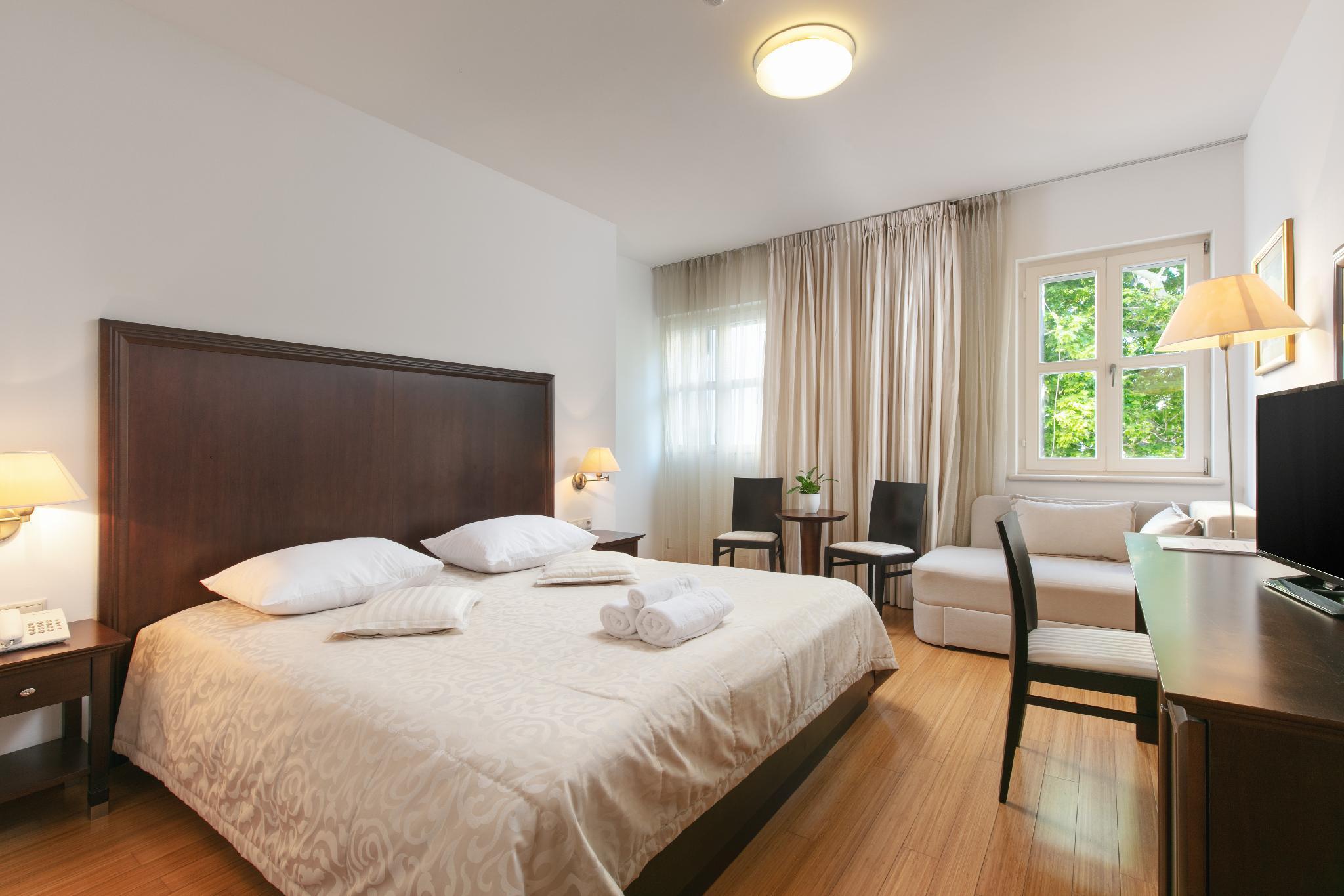 Hotel Croatia Baška Voda Εξωτερικό φωτογραφία
