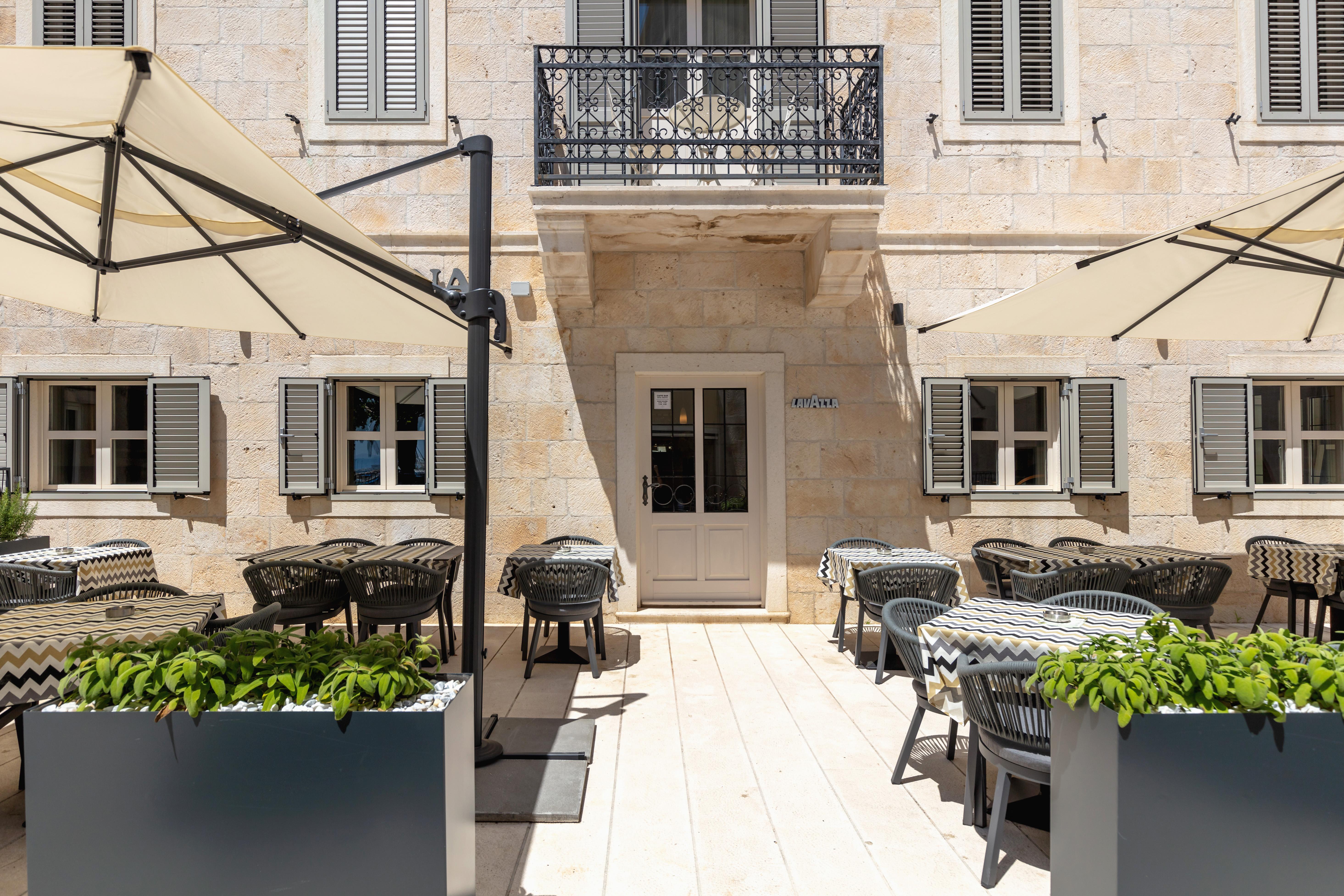 Hotel Croatia Baška Voda Εξωτερικό φωτογραφία