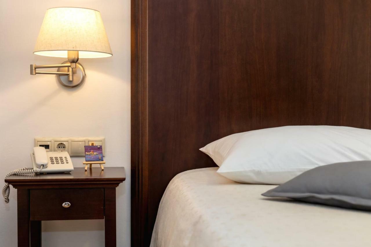 Hotel Croatia Baška Voda Εξωτερικό φωτογραφία